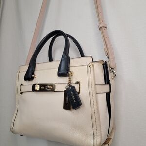 Coach Swagger 27 Satchel Bag Colorblock Cream Black Leather Crossbody